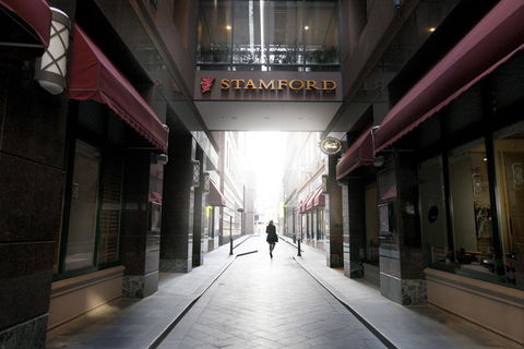 Stamford Plaza Melbourne - Accommodation NT 6