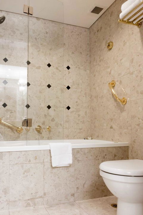 Stamford Plaza Melbourne - Accommodation NT 10