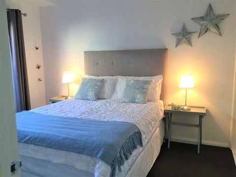 Tamara Temptation - Accommodation NT 12