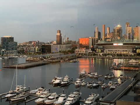 Pars Apartments - Collins Wharf Waterfront, Docklands - Accommodation NT 36