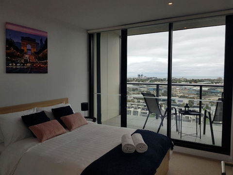 Pars Apartments - Collins Wharf Waterfront, Docklands - Accommodation NT 2