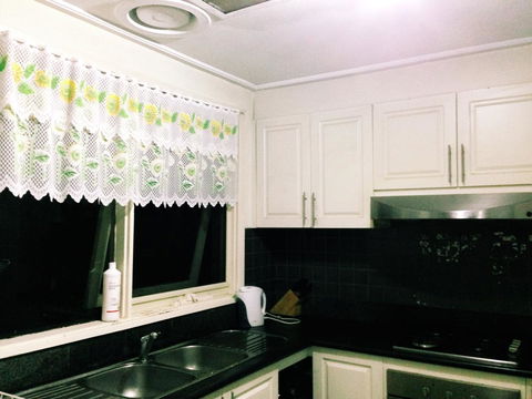 Doncaster Westfield Home Stay - Accommodation NT 10