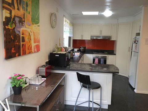 Doncaster Westfield Home Stay - Accommodation NT 21