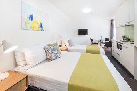 City Edge North Melbourne Apartment Hotel - NT Tourism 12