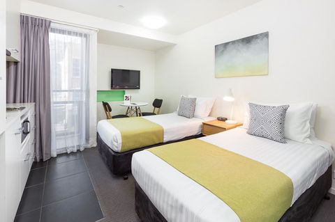 City Edge North Melbourne Apartment Hotel - NT Tourism 6