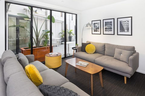 City Edge North Melbourne Apartment Hotel - NT Tourism 10