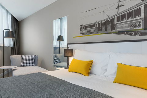 Peppers Docklands - Accommodation NT 17