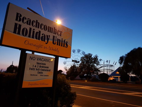 Beachcomber Holiday Units - Accommodation NT 7