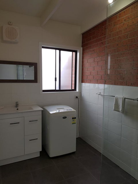 Beachcomber Holiday Units - Accommodation NT 16