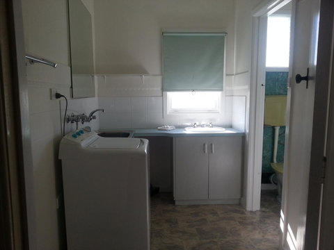 Beachcomber Holiday Units - Accommodation NT 39