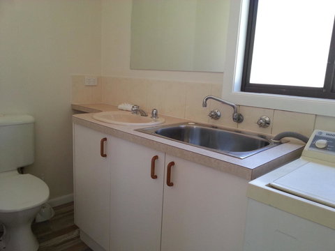 Beachcomber Holiday Units - Accommodation NT 20