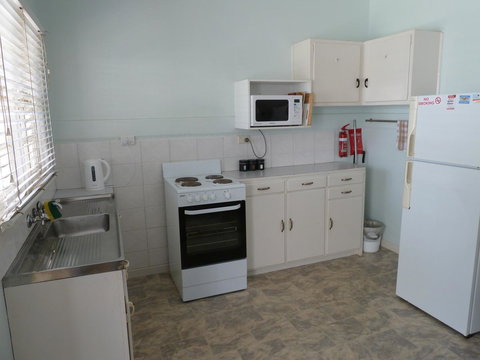 Beachcomber Holiday Units - Accommodation NT 33