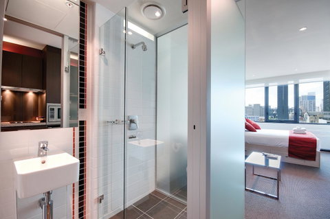 City Tempo - Queen St - Accommodation NT 10