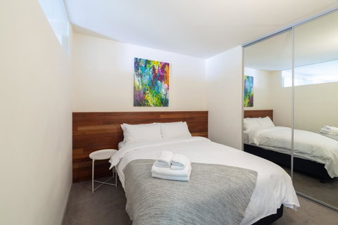 Canvas Suites On Russell Place - Accommodation NT 1