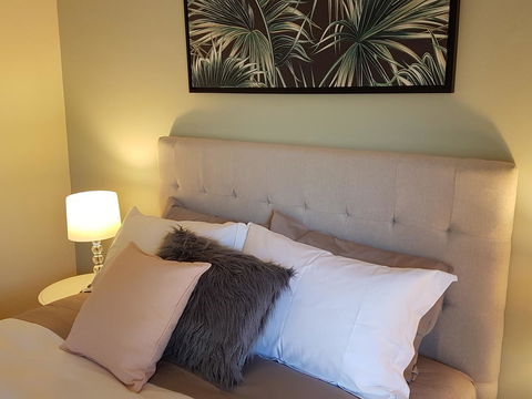 Healesville House - Fig Tree House - Accommodation NT 11