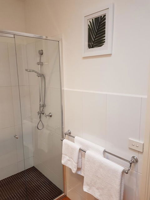 Healesville House - Fig Tree House - Accommodation NT 13