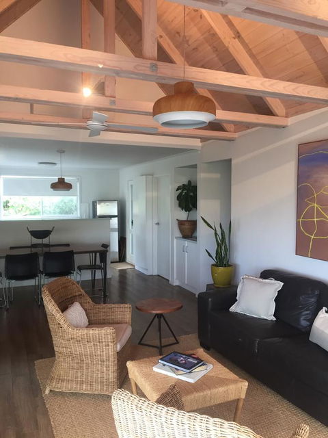 47 Baker Street - Accommodation NT 9
