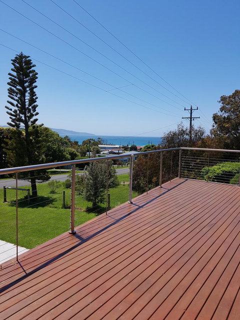 Beach Retreat Apartment Marengo - Accommodation NT 0