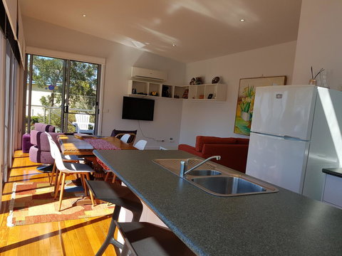 Beach Retreat Apartment Marengo - Accommodation NT 8