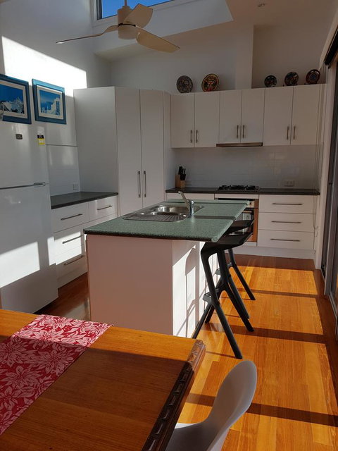 Beach Retreat Apartment Marengo - Accommodation NT 16