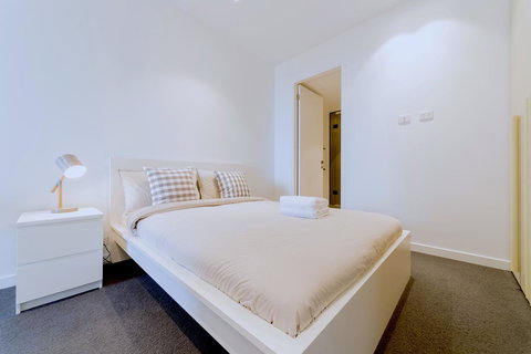 Fawkner Apartment Bay-view 4 - Accommodation NT 3