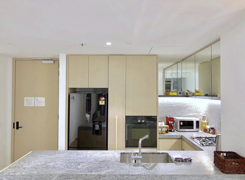 Fawkner Apartment Bay-view 4 - Accommodation NT 8