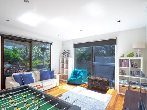 Blairgowrie Moonah Beach House: Walk To Beach - Accommodation NT 7