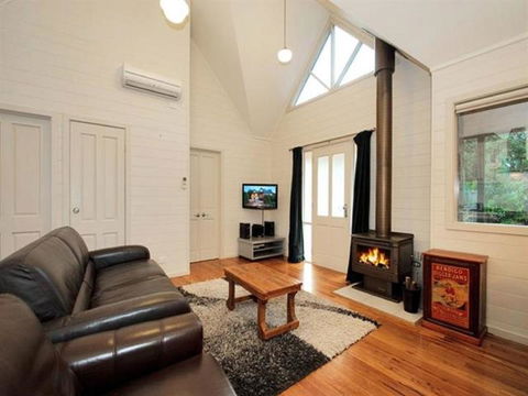 Two Truffles Cottages - Accommodation NT 5