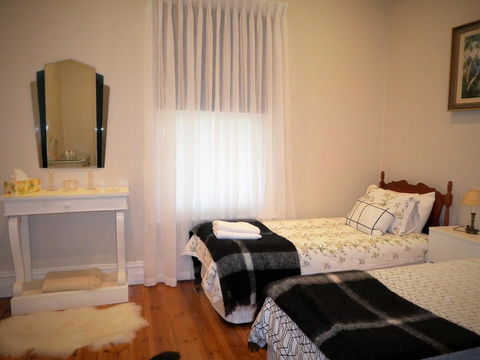 Fairbank House - NT Tourism 12