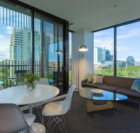 Wyndel Apartments - St Kilda Views - NT Tourism