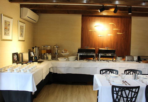 Eltham Gateway Hotel & Conference Centre - Accommodation NT 13