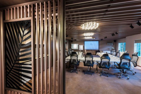 Eltham Gateway Hotel & Conference Centre - Accommodation NT 14