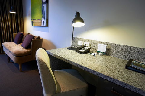 Corporate Living Accommodation Hawthorn - Accommodation NT 18