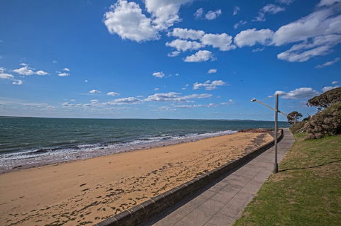 C-Scape Esplanade Cowes - Accommodation NT 21