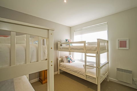 C-Scape Esplanade Cowes - Accommodation NT 16
