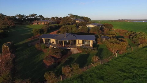 Limosa Rise - Accommodation NT 24