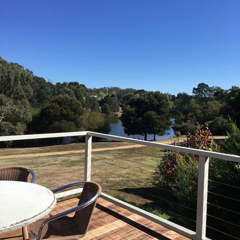 Lakeside Conti Villas - Accommodation NT 2
