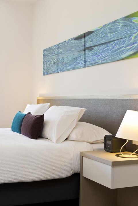 Quarters At Flinders Hotel - Accommodation NT 17