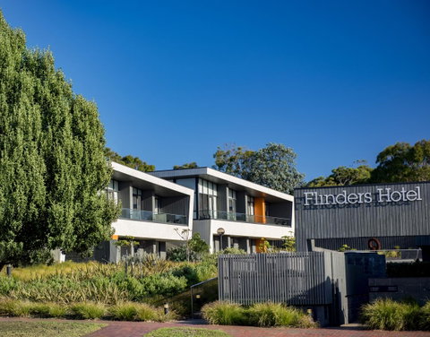 Quarters At Flinders Hotel - Accommodation NT 5