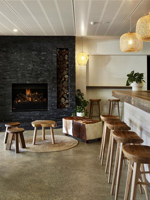 Quarters At Flinders Hotel - Accommodation NT 22