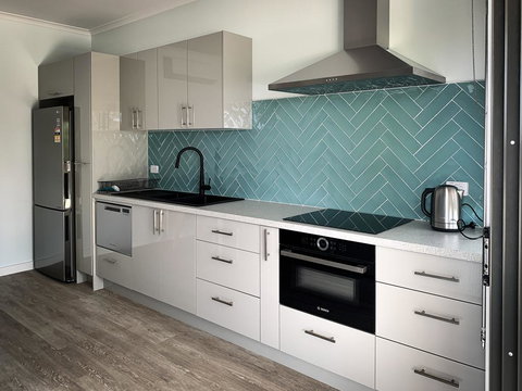 The Boathouse - Accommodation NT 1