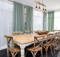 The Byng House Grand and Central Entertain 12 - NT Tourism