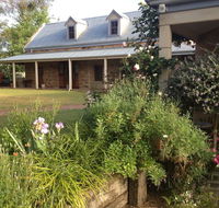 The Coach House on River and Park - NT Tourism