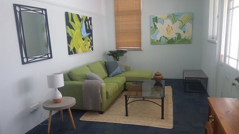 The Cottage - NT Tourism 0