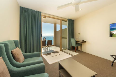 The Dorsal Boutique Hotel - Accommodation NT 2