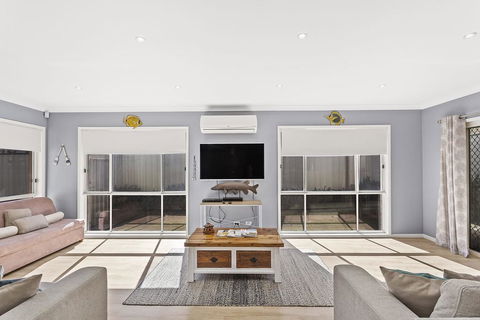 The Family Entertainer In The Heart Of Corlette! - NT Tourism 1