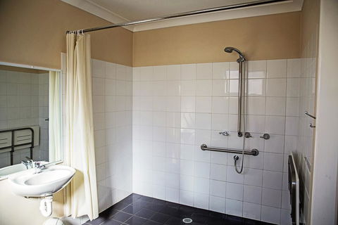 The Gallery Motor Inn - NT Tourism 3