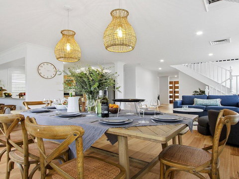 The Great White - Beach Living At Its Best - Accommodation NT 0