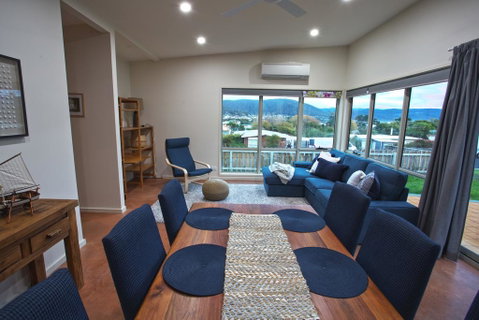 The Hill House - Accommodation NT 1