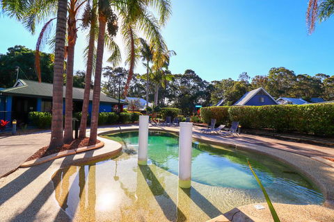The Lakehouse In Raffetys Resort - Accommodation NT 1